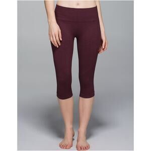 Lululemon The Flow Crop II Heathered Bordeaux Yoga Athletic Leggings Women 6